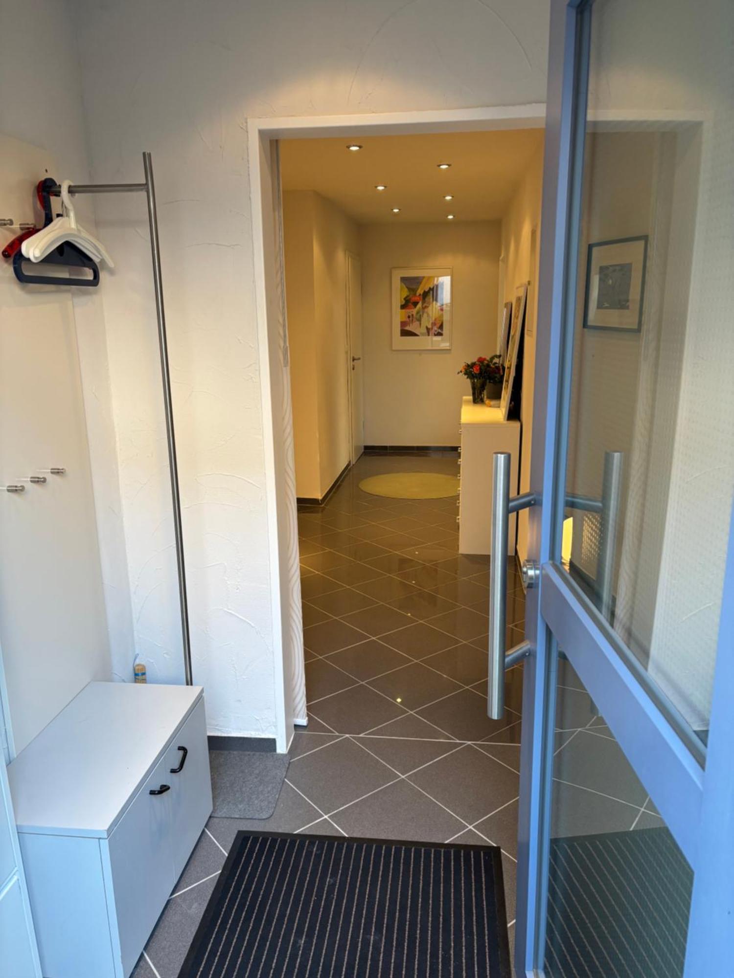 Charmante Ferienwohnung Fuer 2-3 Gaeste Wuerzburg Höchberg Extérieur photo